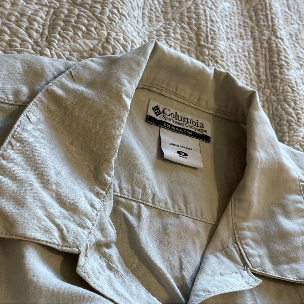 Columbia Light greyish medium button down Shirt all natural fibers